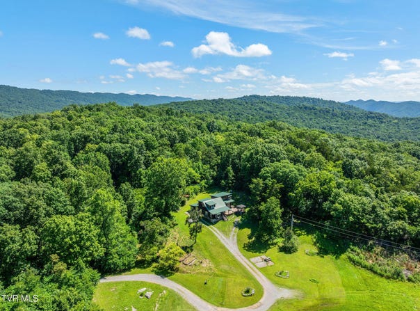 2866 Prospect Road, Sneedville, TN 37869