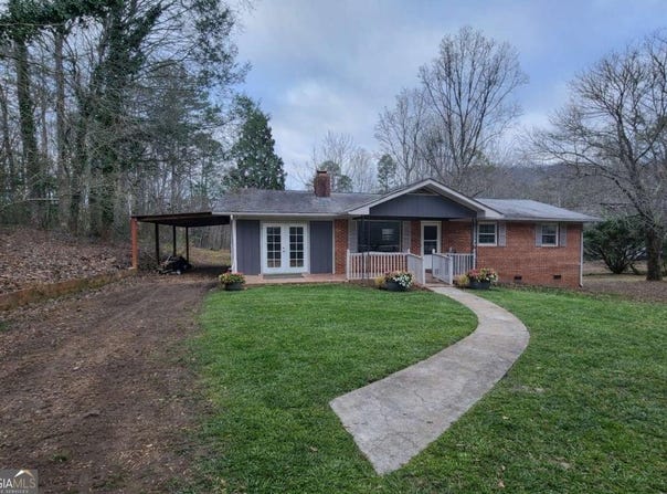 110 Johnson Road, Hayesville, NC 28904