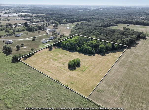 002 E 1524 Road, Stockton, MO 65785
