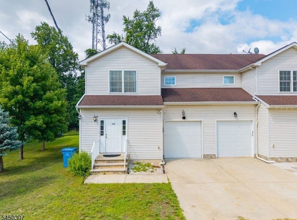 160 Teeple Pl, South Plainfield Boro, NJ 07080-4414