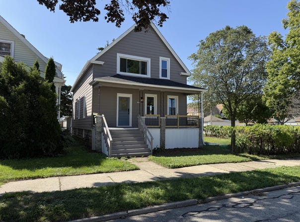 3807 E Edgerton Ave, Cudahy, WI 53110