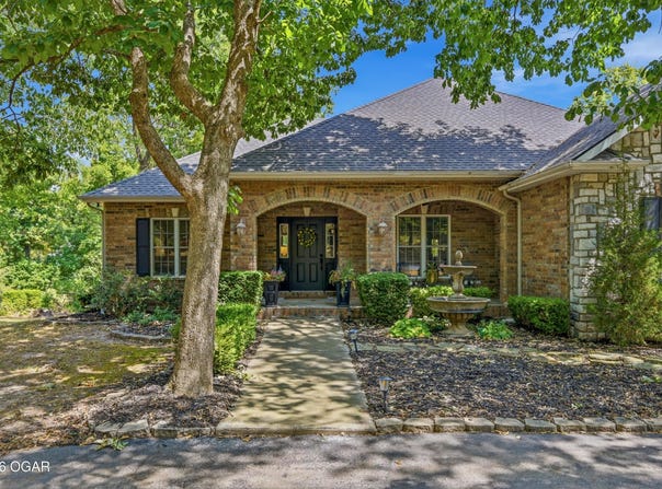 604 Split Rail Drive, Joplin, MO 64801