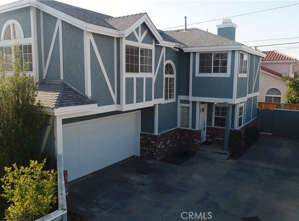 2219 Gates Avenue, Redondo Beach, CA 90278