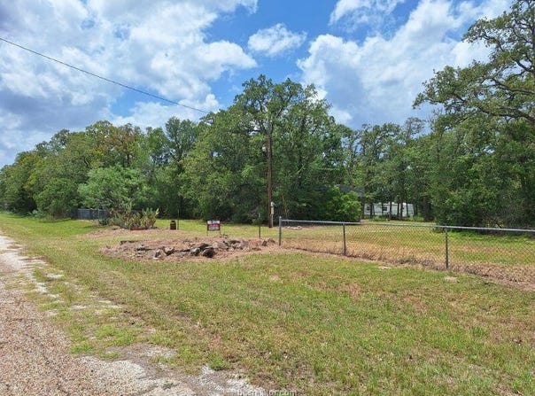 320 Alvina Ulich, Somerville, TX 77879