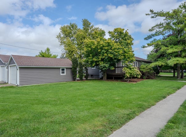 307 E 3rd Street, Huxley, IA 50124