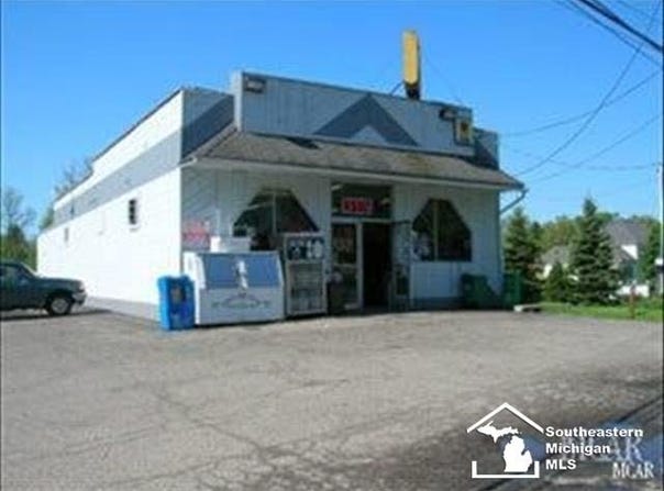 800 COLE Road, Monroe, MI 48162