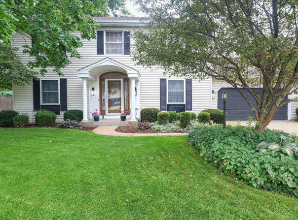 22933 Alderwood Court, Elkhart, IN 46514-9151