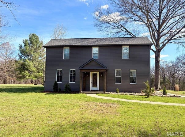 3986 Highway E, New Haven, MO 63068