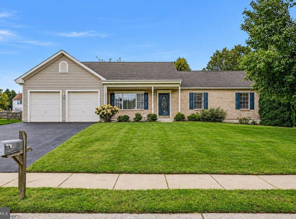 10 CORBIT SHARP Drive, TOWNSEND, DE 19734