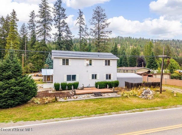 34400 N Cherokee Rd, Bayview, ID 83803