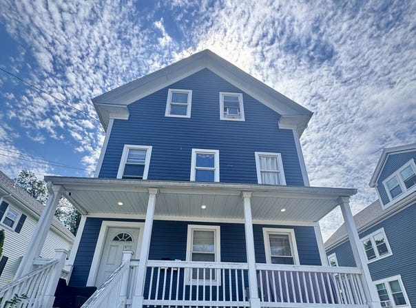 27 Houghton St, Boston, MA 02122