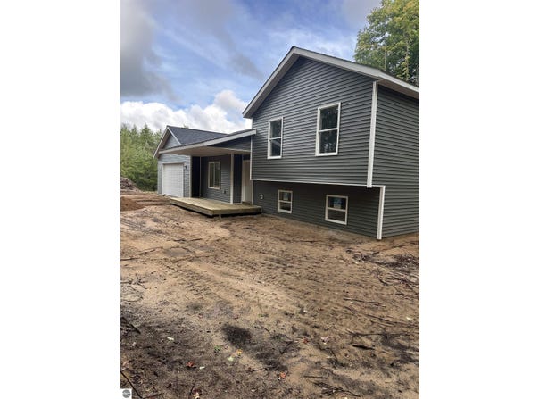 17776 Fewins Road, Interlochen, MI 49643