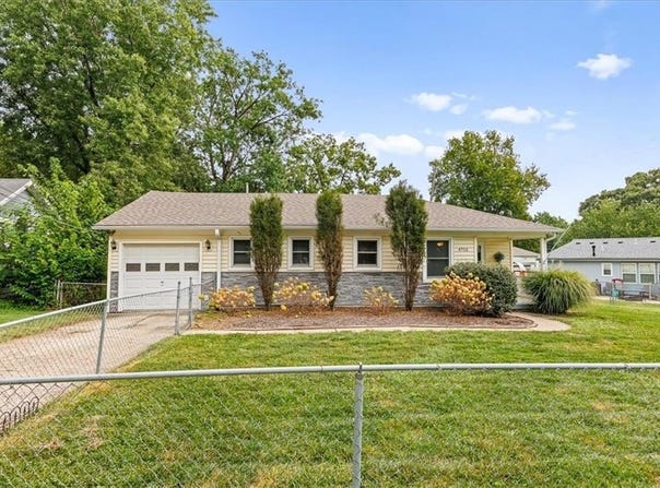 4715 Alhambra Street, Roeland Park, KS 66205