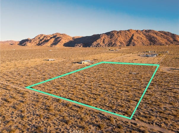 Ordway Rd, Landers, CA 92285