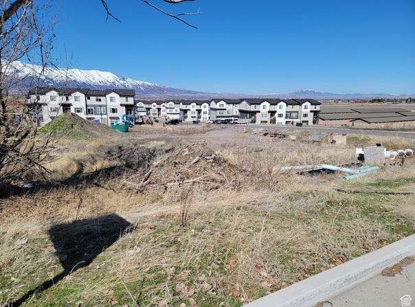 732 E 730 N, Hyrum, UT 84319