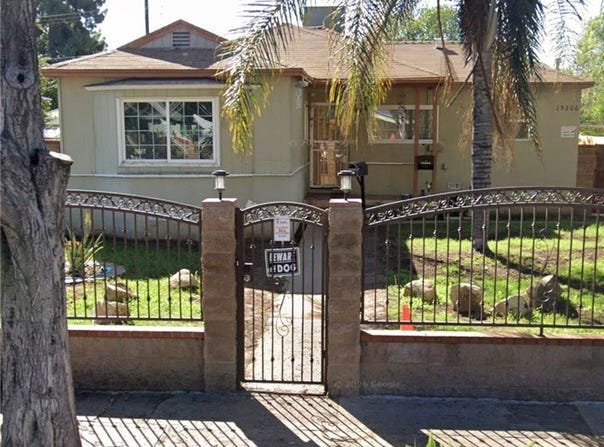 19204 Vanowen, Reseda, CA 91335