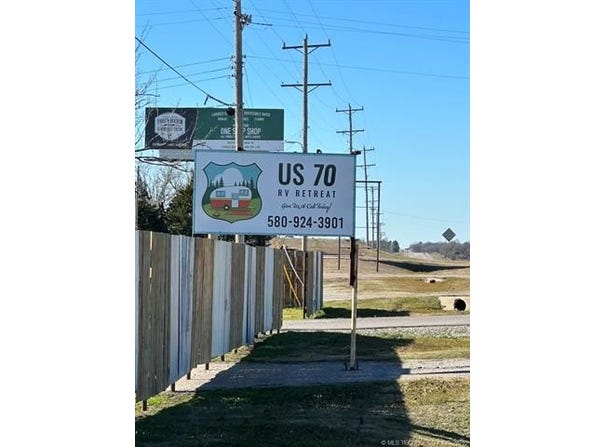 8756 Us 70, Mead, OK 73449