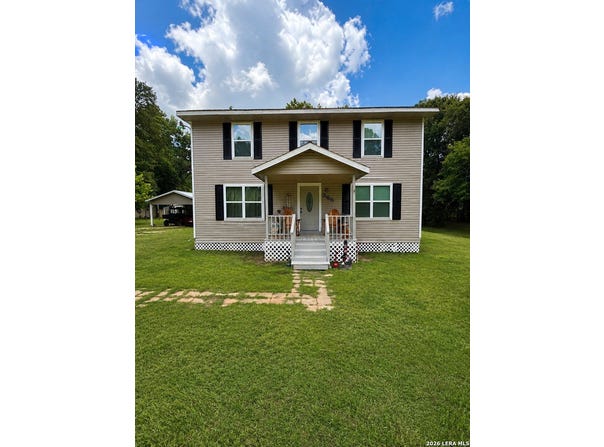 366 OAKNOLL DR, Huffman, TX 77336