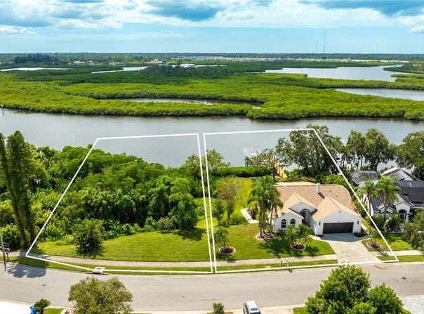 4304 14TH Avenue E, BRADENTON, FL 34208