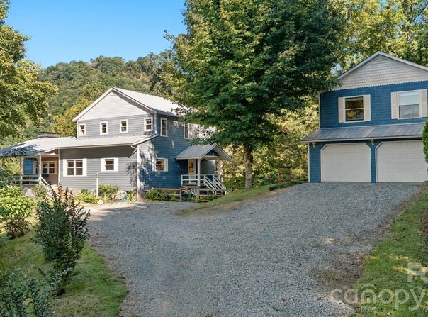241 Standing Rock Cove, Clyde, NC 28721