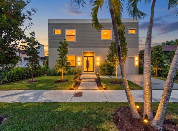 2240 SW 13th St, Miami, FL 33145