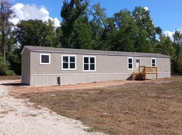 263 Ponderosa Dr, Onalaska, TX 77360