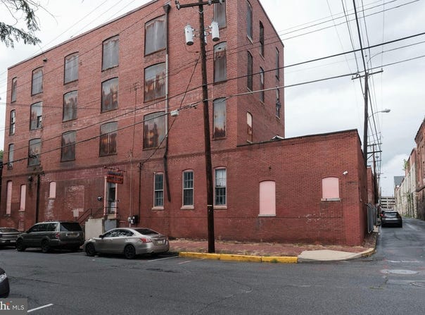 619 SPRUCE Street, READING, PA 19602