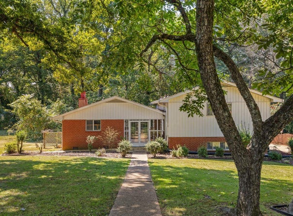 103 Smith Ct, Sheffield, AL 35660
