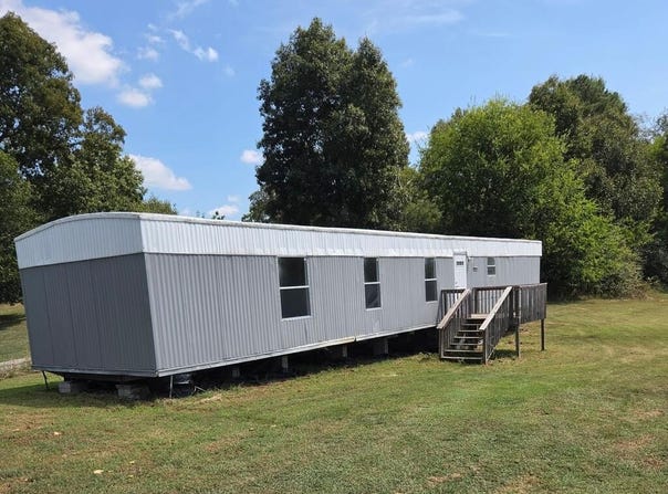 Falcon Circle, CHATSWORTH, GA 30705