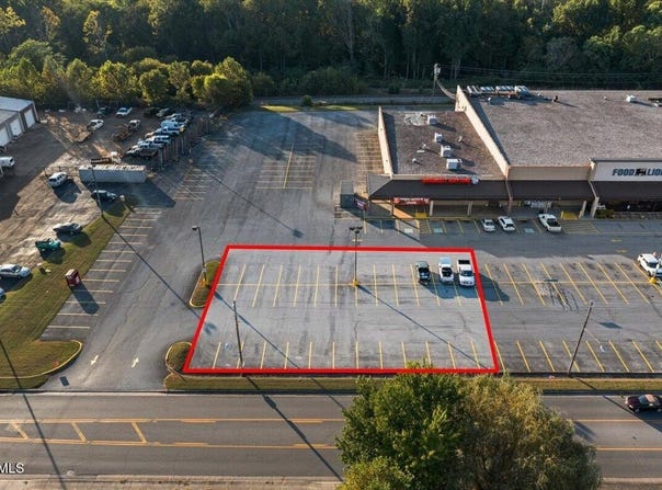 917 N Main Avenue, Erwin, TN 37650