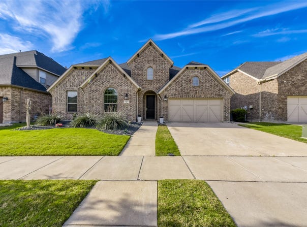 1121 7th Street, Argyle, TX 76226