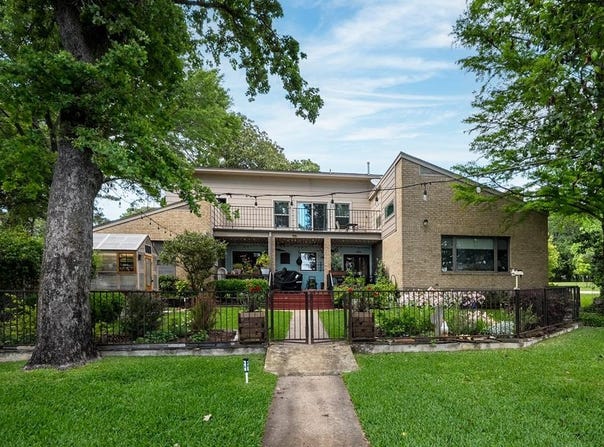 205 Shore Line Dr, Star Harbor, TX 75148