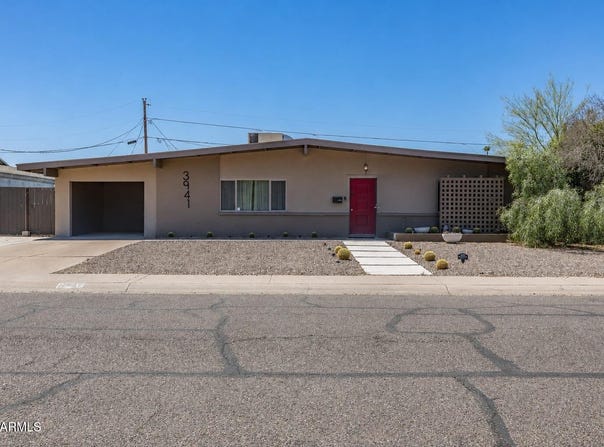 3941 E MERCER Lane, Phoenix, AZ 85028