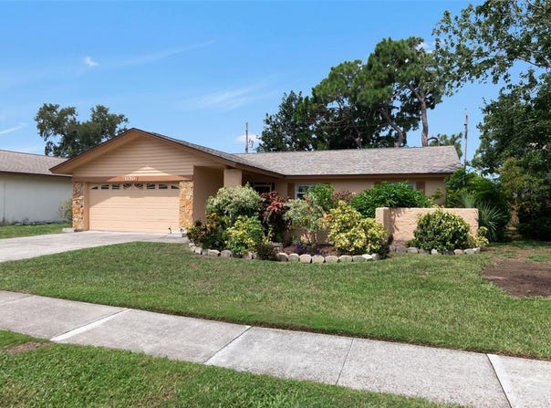 1150 BROOK Drive W, DUNEDIN, FL 34698