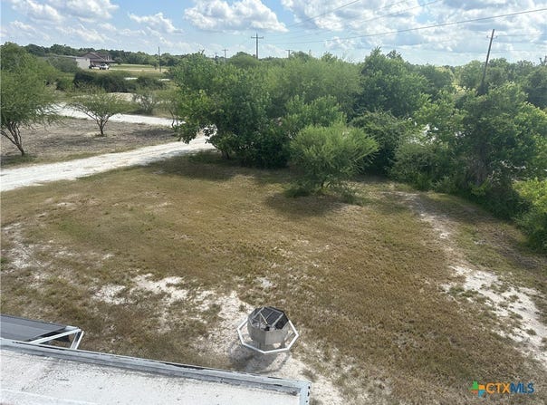 Gates Road, Seadrift, TX 77983