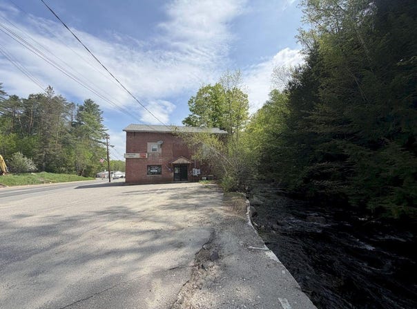 525 Main Street, Wilton, ME 04294