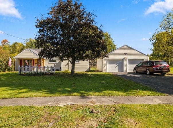 311 S Washington Ave, Crestline, OH 44827