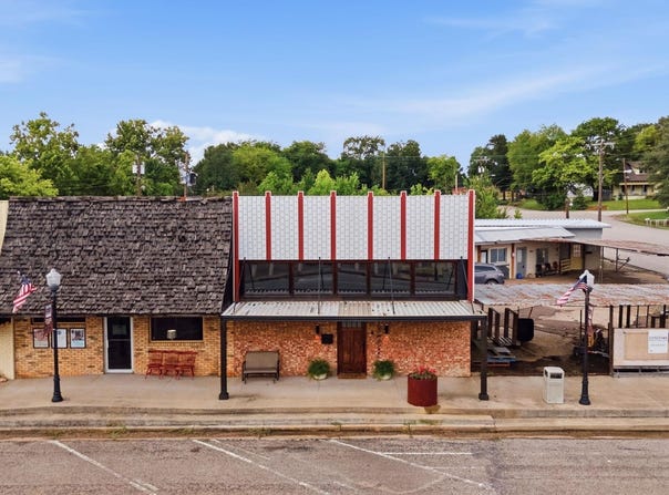 103 W Duval, Troup, TX 75789