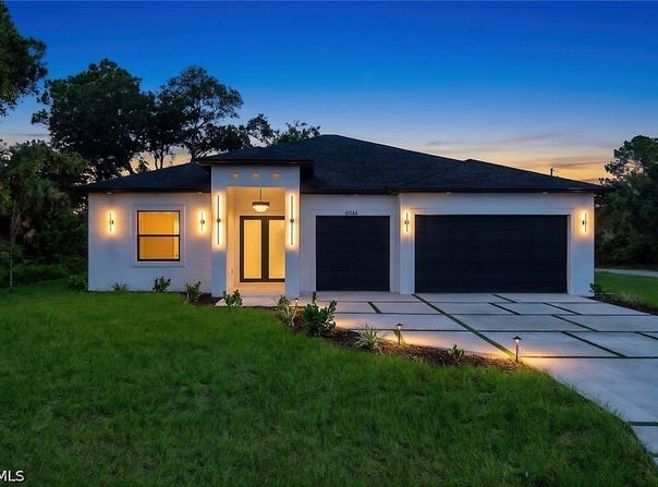 6044 Acorn Circle, Labelle, FL 33935