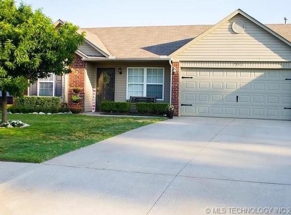 7842 E 132nd Street, Bixby, OK 74008