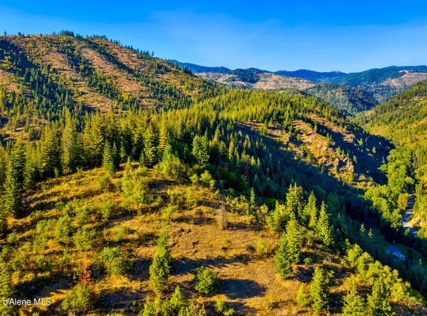 51833 Silver Valley Rd, Kellogg, ID 83837