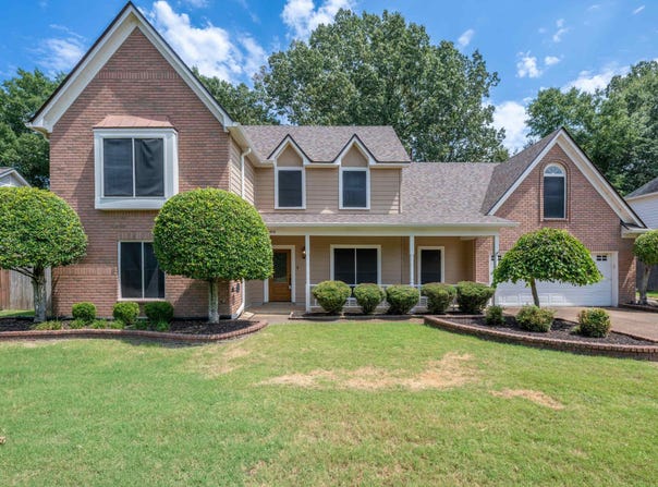 986 HEATHER LAKE Dr, Collierville, TN 38017
