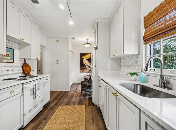 3669 Peachtree Road NE, Atlanta, GA 30319