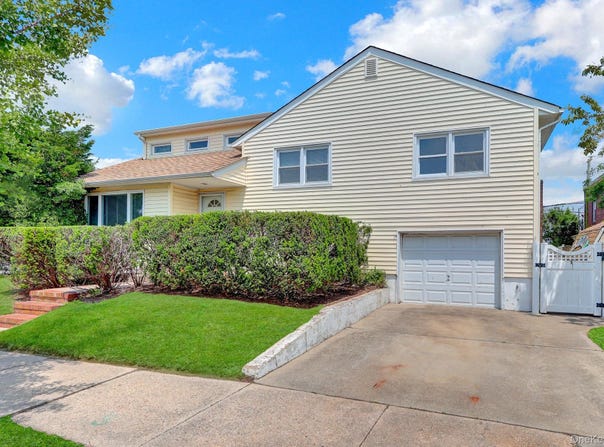335 E State Street, Long Beach, NY 11561