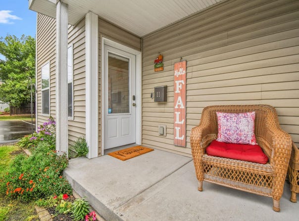 1011 Summit Avenue, Stoughton, WI 53589