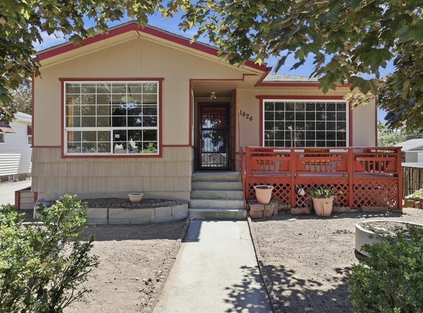 1424 E EMPIRE Ave, Spokane, WA 99207