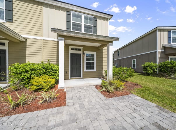 86460 SHORTLINE Circle, Yulee, FL 32097