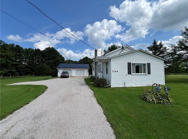 7344 State Route 7, Andover, OH 44003