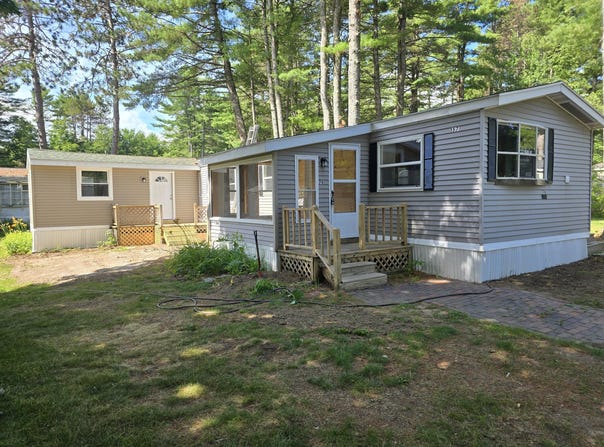 76 Evergreen Drive, Gorham, ME 04038