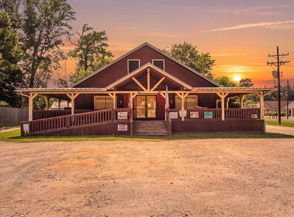 203 W Elder St, Colmesneil, TX 75938